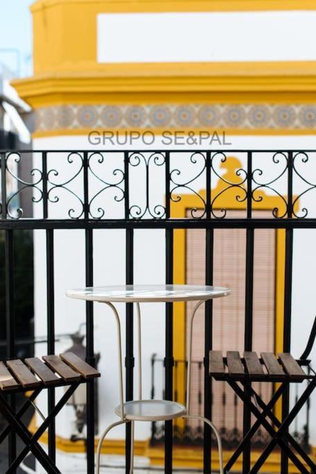 Cder Apartment Center Cathedral And Alcazar Seville Exterior photo